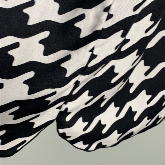 WEEKEND SALE ‼️🎈‼️ESCAPADA TUNIC SIZE SMALL - Picture 4 of 8